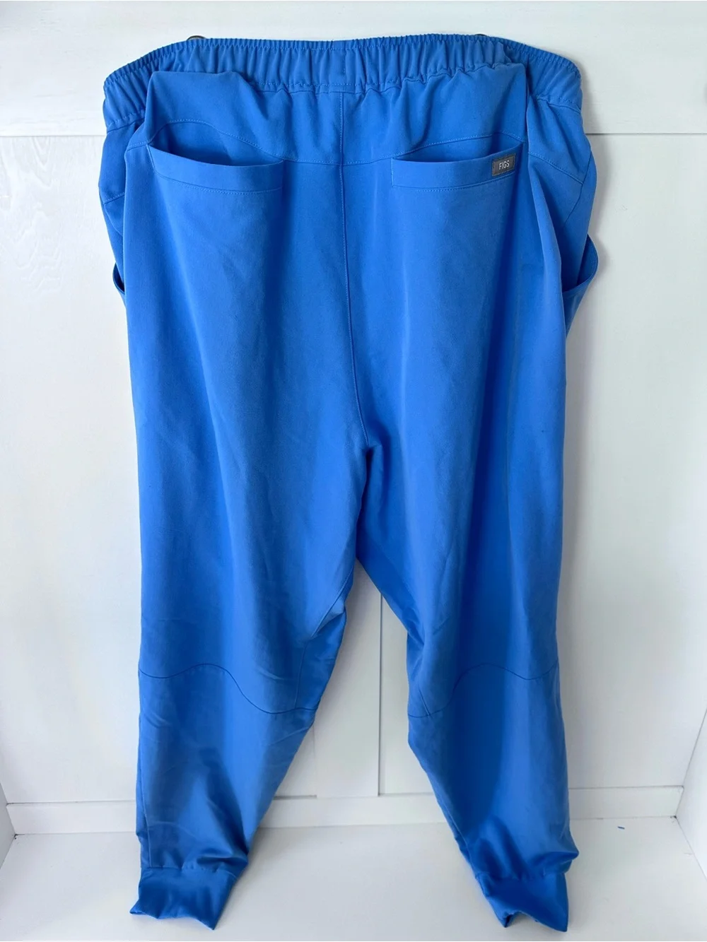 Figs Men's Tansen Jogger Scrub Pants in Ceil blue - Size L
